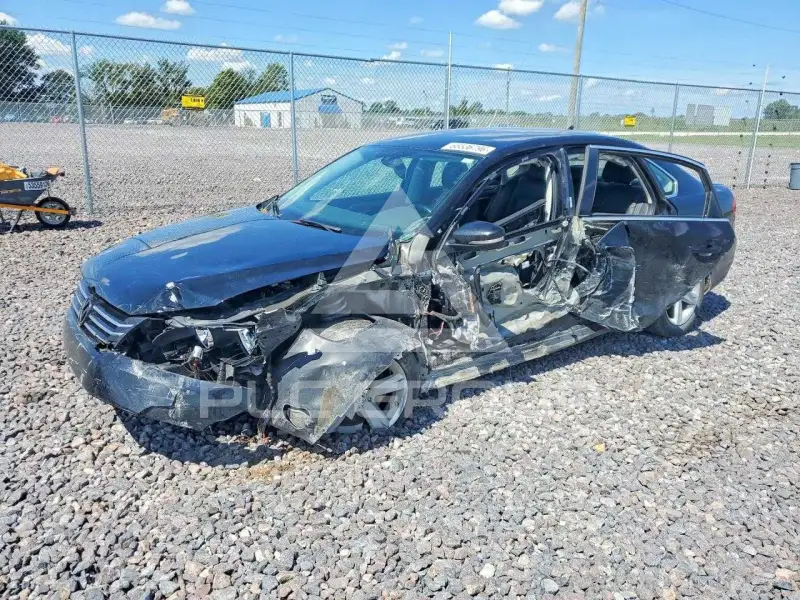2014 Volkswagen Passat photo