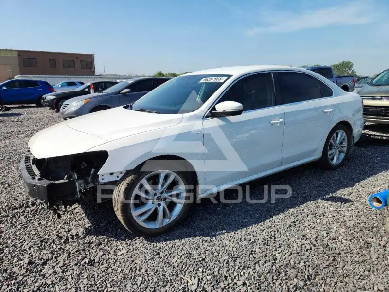 2014 Volkswagen Passat фото