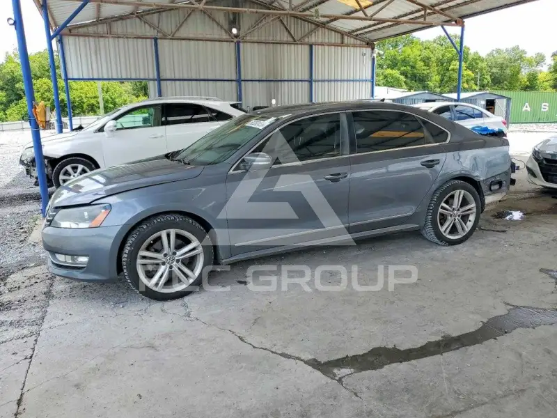 2014 Volkswagen Passat фото