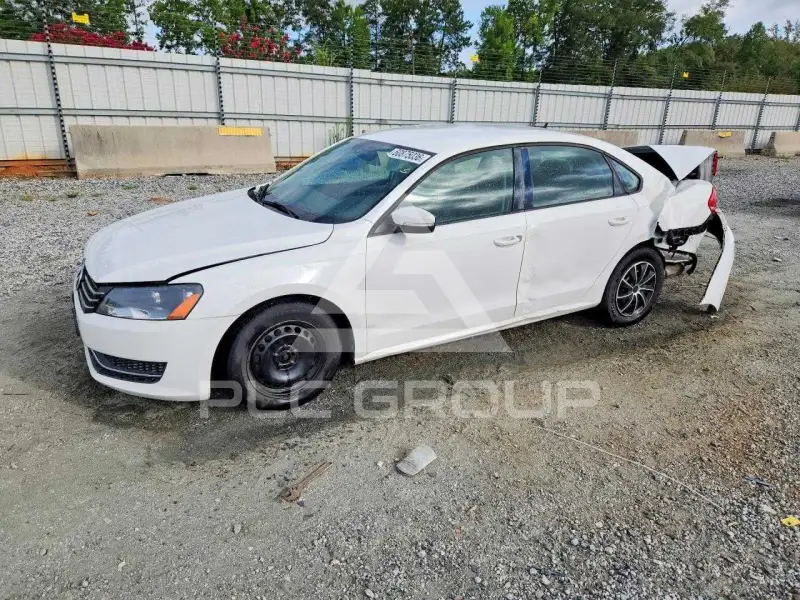 2014 Volkswagen Passat photo