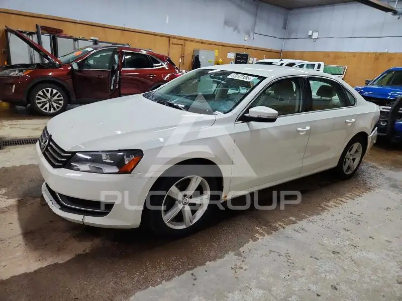 2014 Volkswagen Passat фото