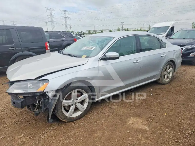 2014 Volkswagen Passat фото