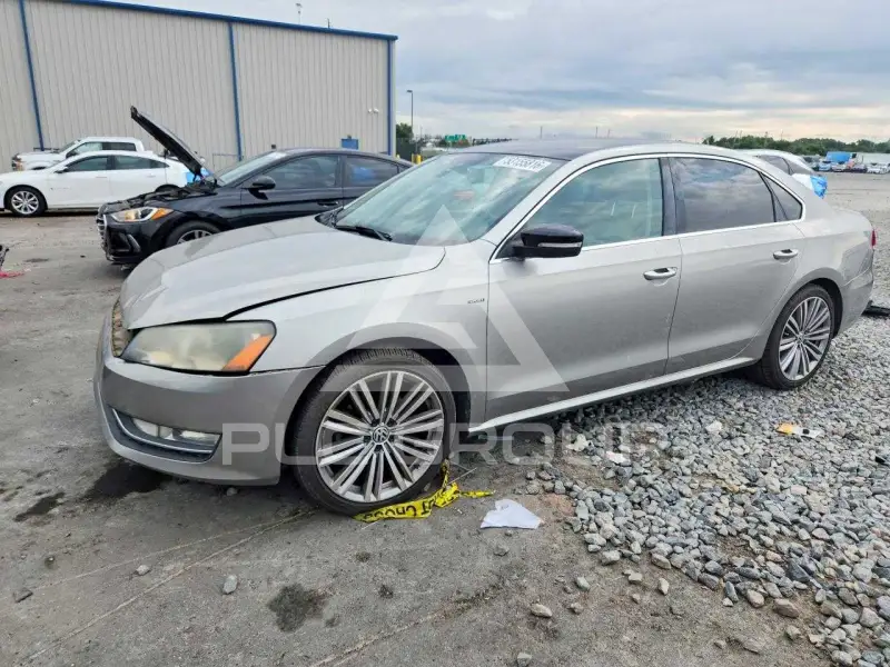 2014 Volkswagen Passat фото