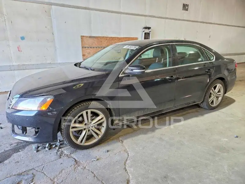 2014 Volkswagen Passat фото