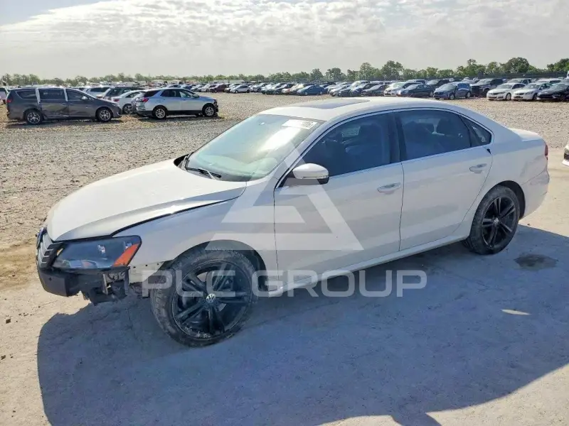 2014 Volkswagen Passat photo