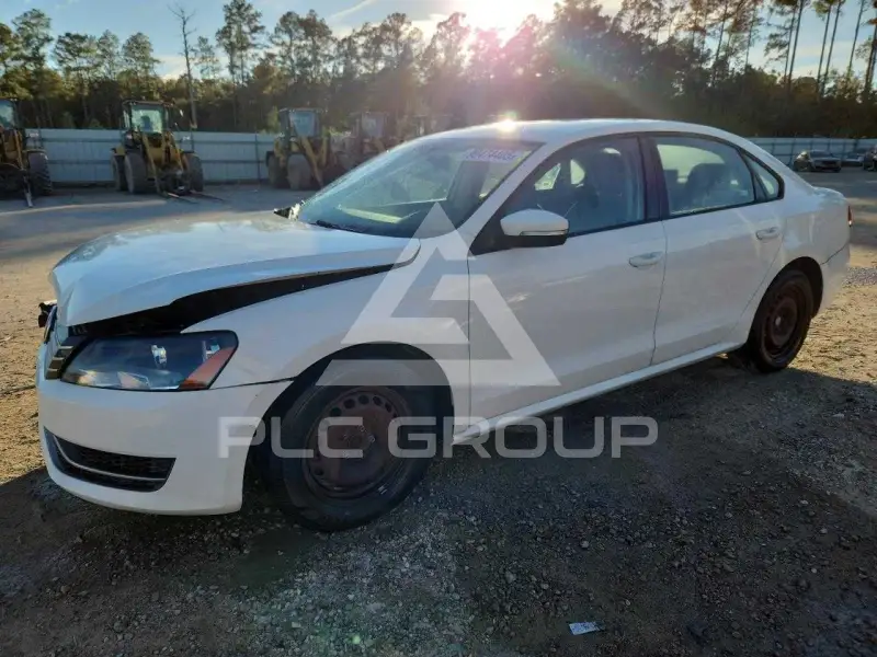 2014 Volkswagen Passat photo