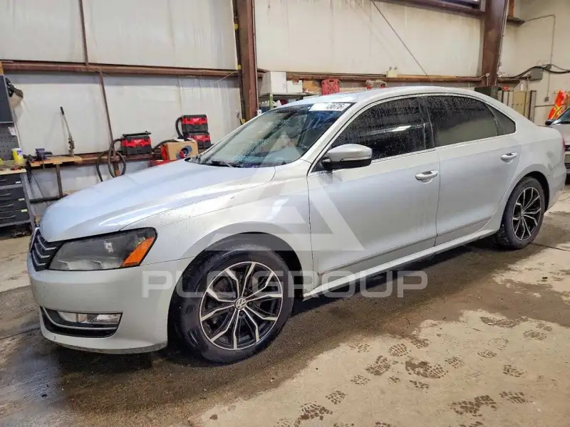 2014 Volkswagen Passat фото
