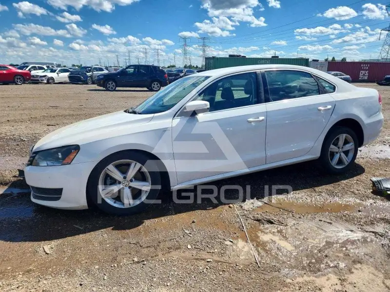 2014 Volkswagen Passat photo