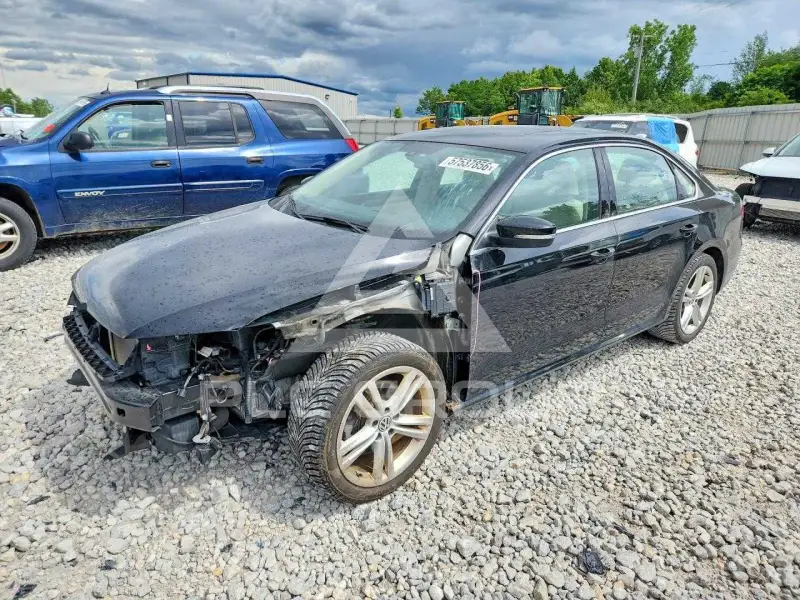 2014 Volkswagen Passat photo