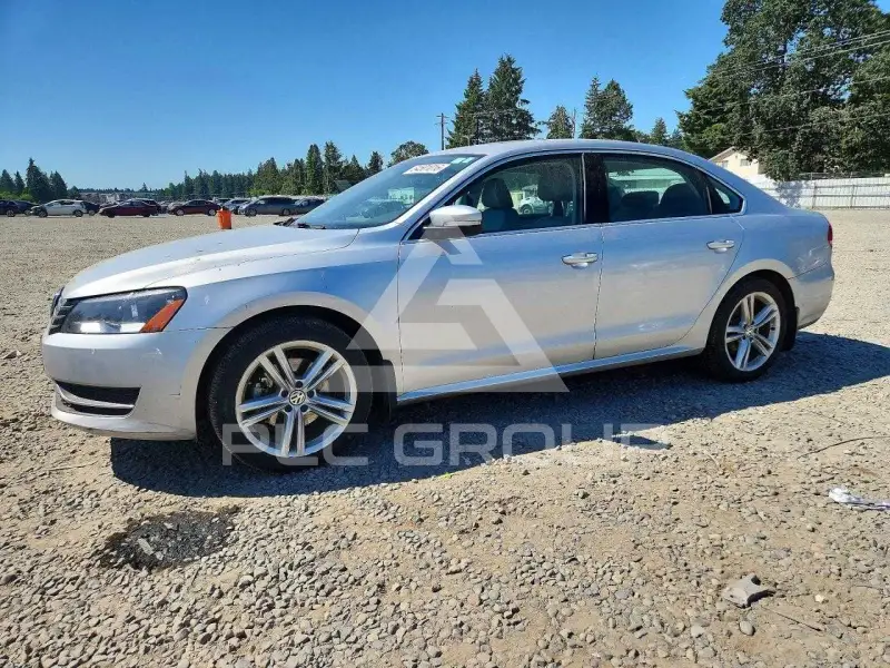 2014 Volkswagen Passat фото