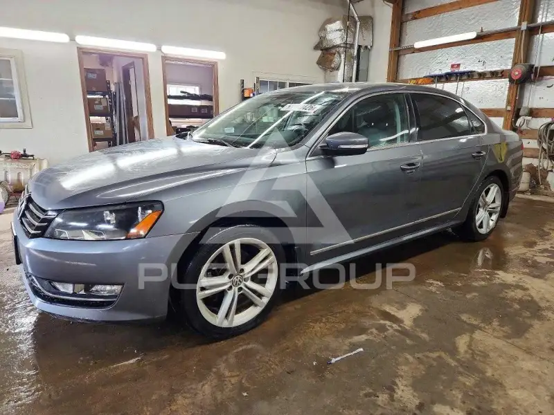 2014 Volkswagen Passat фото
