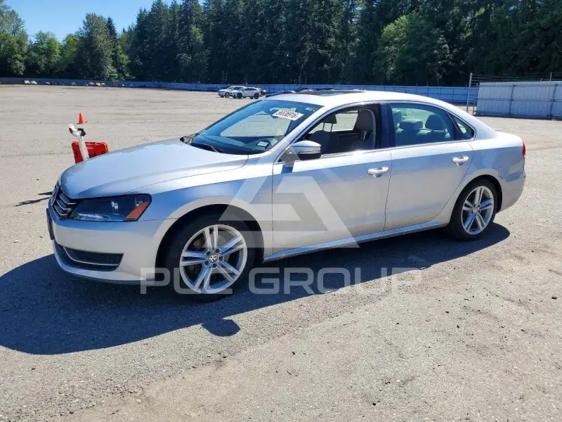 2014 Volkswagen Passat photo