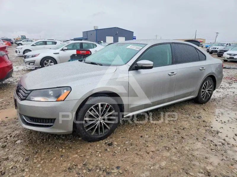 2014 Volkswagen Passat фото