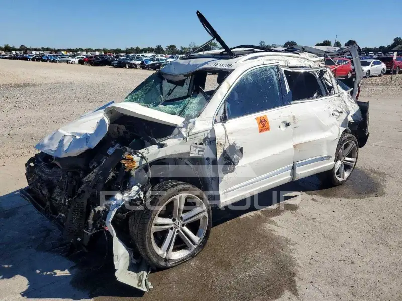 2014 Volkswagen Tiguan фото