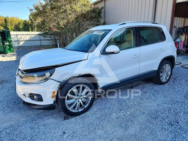 2014 Volkswagen Tiguan photo