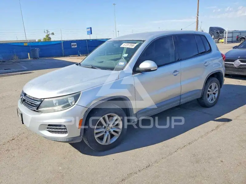 2014 Volkswagen Tiguan photo