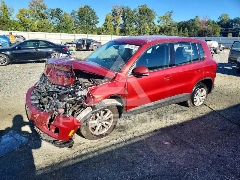 2014 Volkswagen Tiguan photo