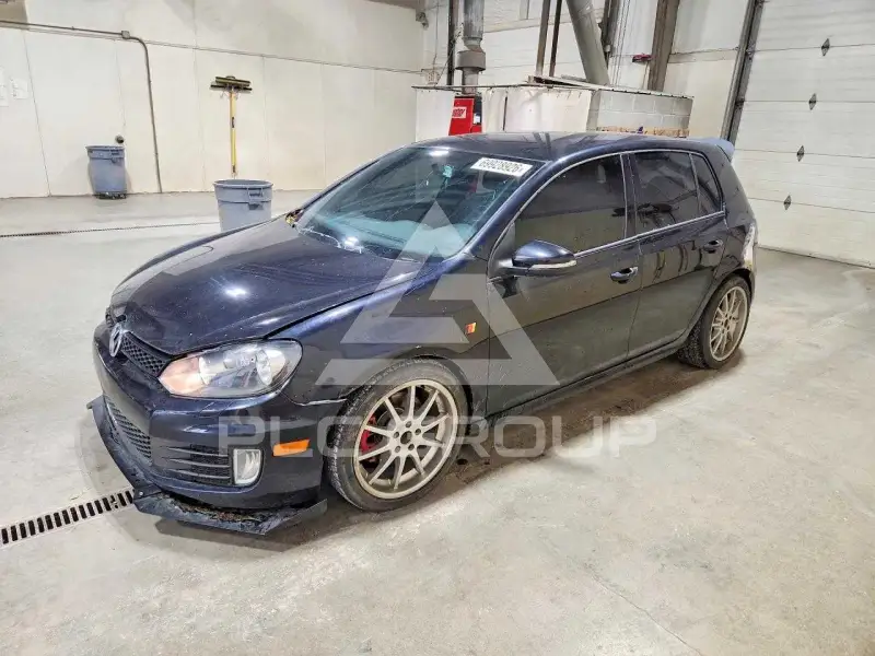 2014 Volkswagen GTI фото