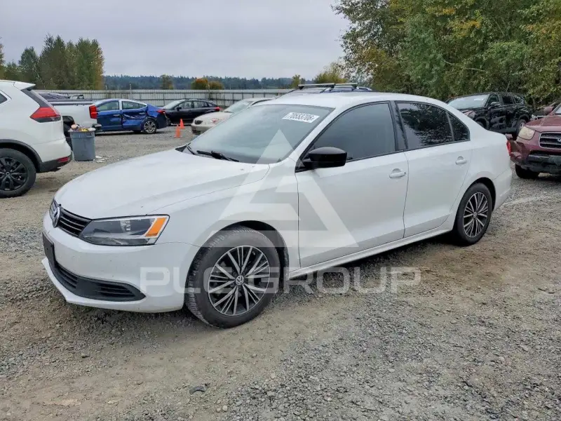 2014 Volkswagen Jetta photo