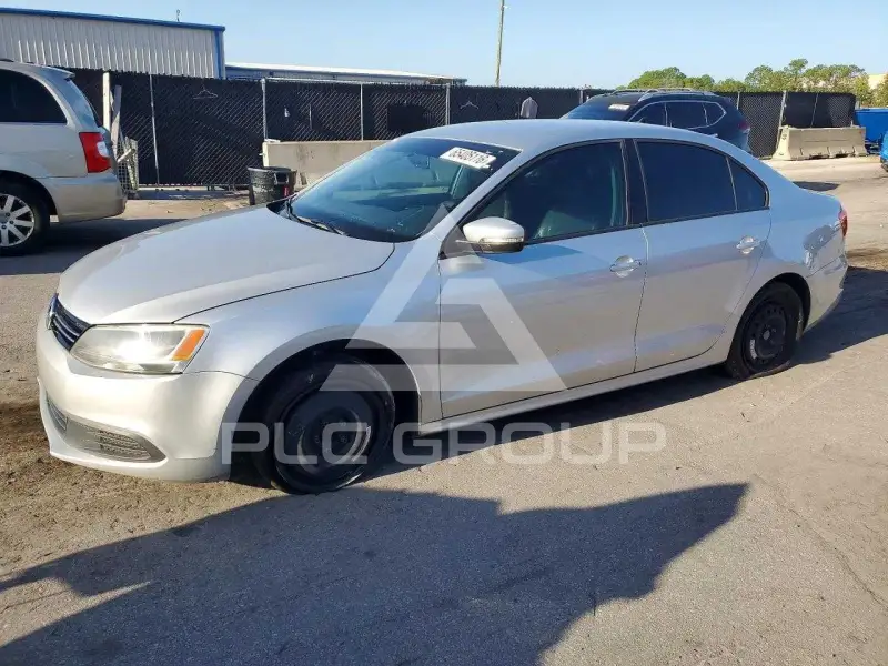 2014 Volkswagen Jetta photo