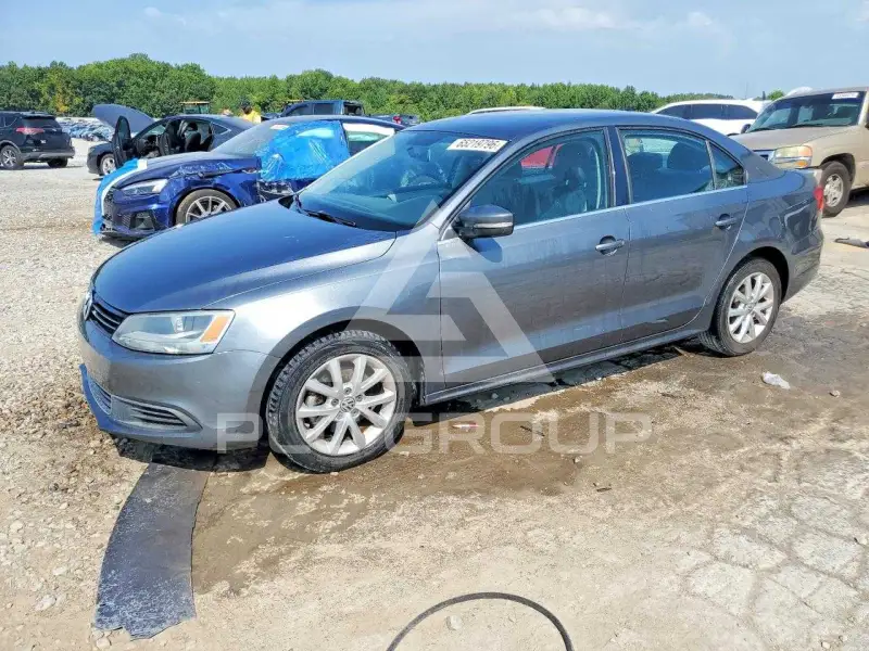 2014 Volkswagen Jetta photo