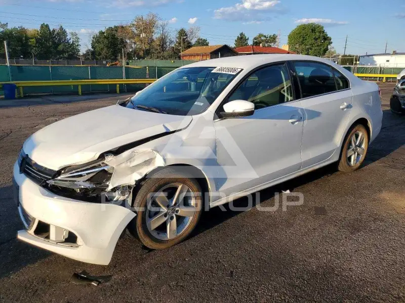 2014 Volkswagen Jetta photo