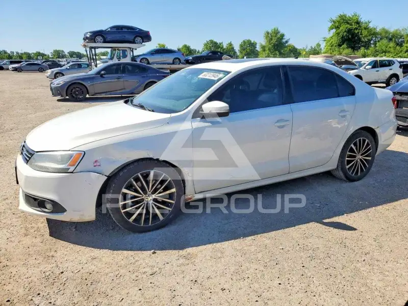 2014 Volkswagen Jetta photo