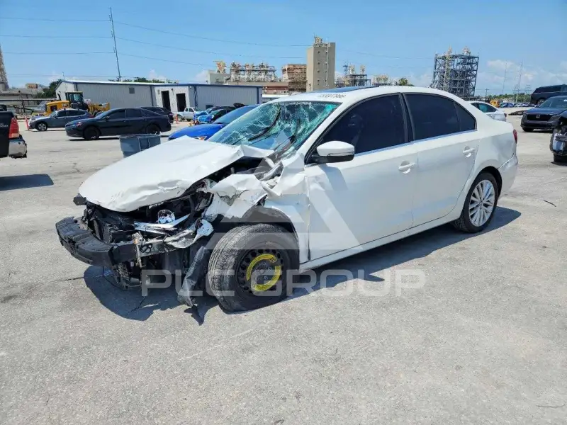 2014 Volkswagen Jetta photo