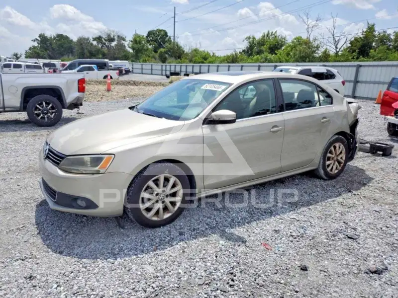 2014 Volkswagen Jetta photo