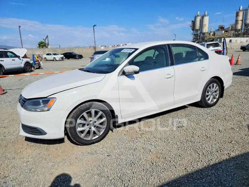 2014 Volkswagen Jetta photo