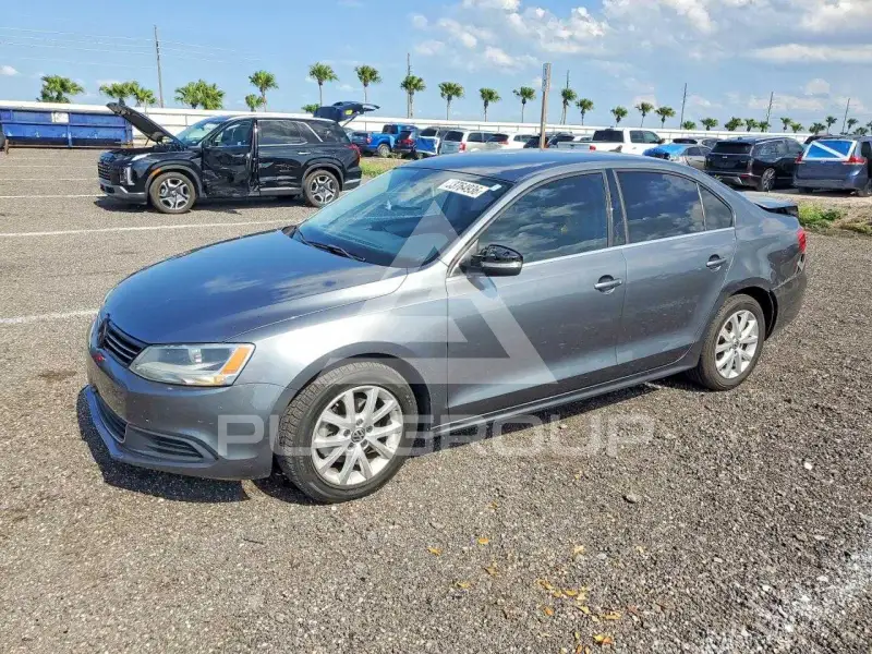 2014 Volkswagen Jetta photo