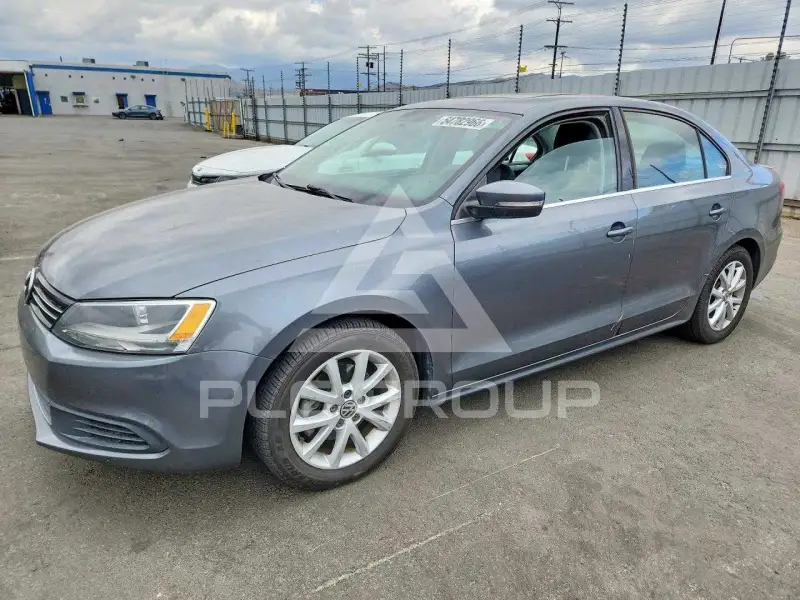 2014 Volkswagen Jetta photo