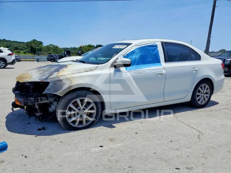 2014 Volkswagen Jetta photo
