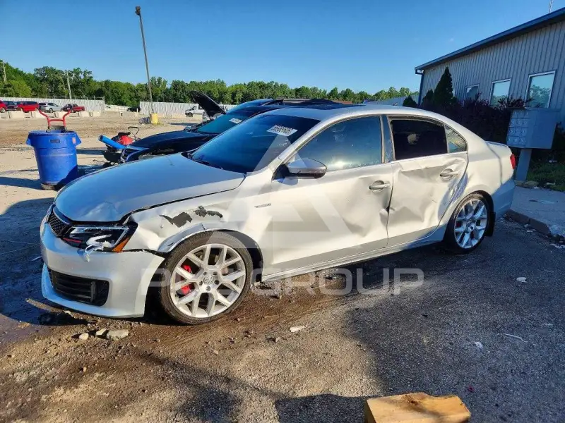 2014 Volkswagen Jetta photo