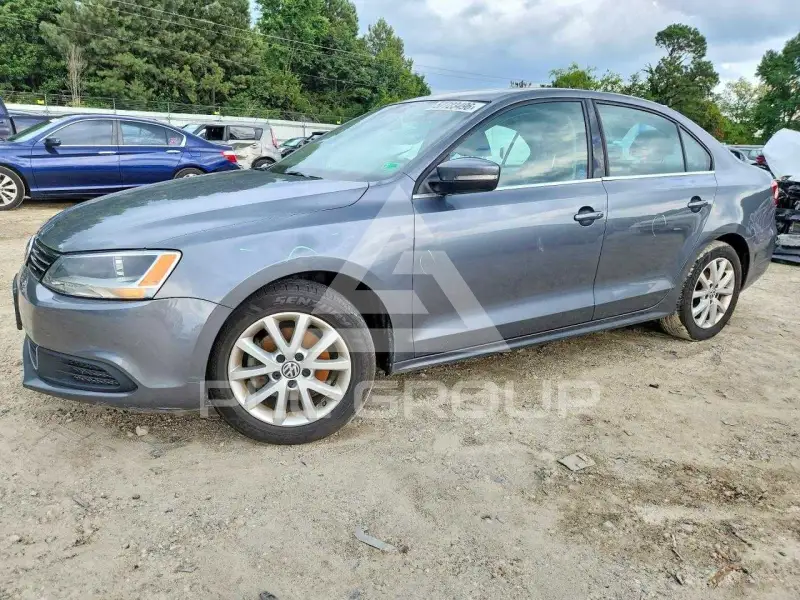 2014 Volkswagen Jetta photo
