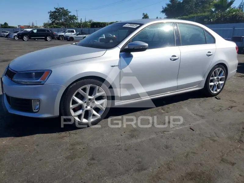 2014 Volkswagen Jetta photo
