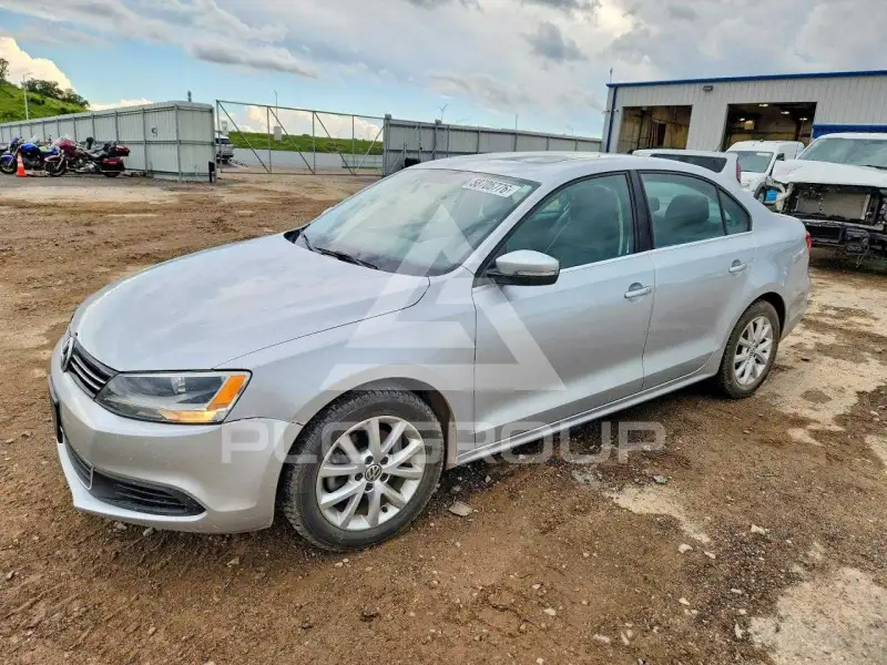 2014 Volkswagen Jetta photo