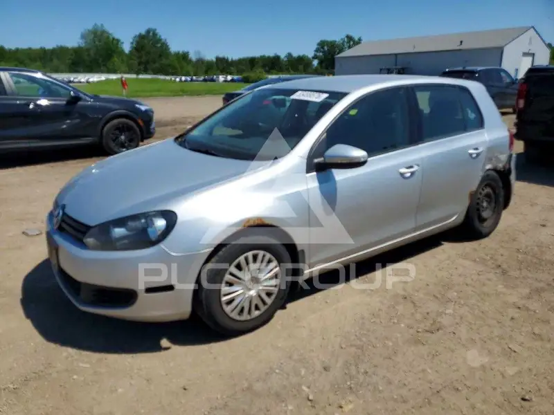 2014 Volkswagen GOLF photo