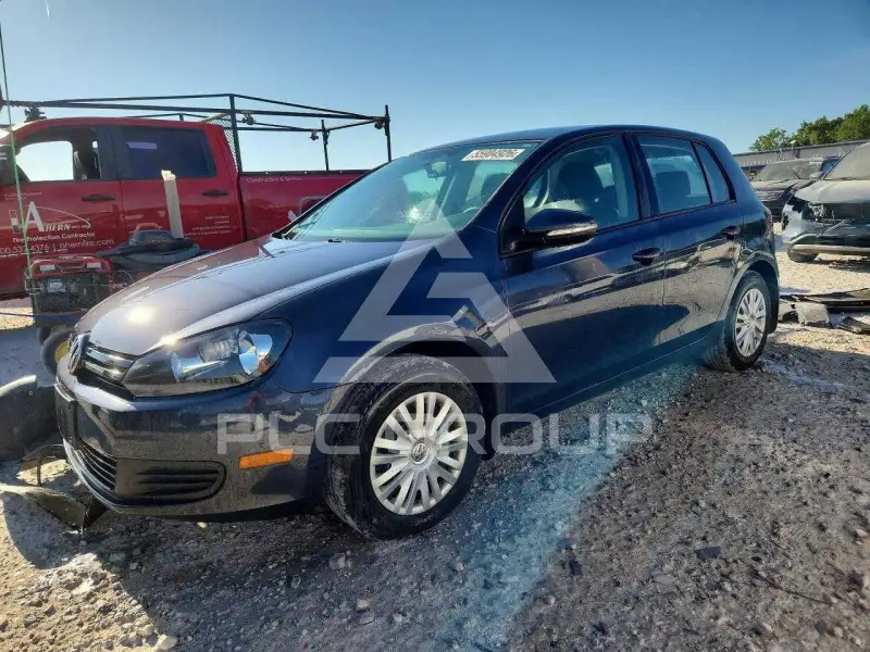 2014 Volkswagen GOLF photo
