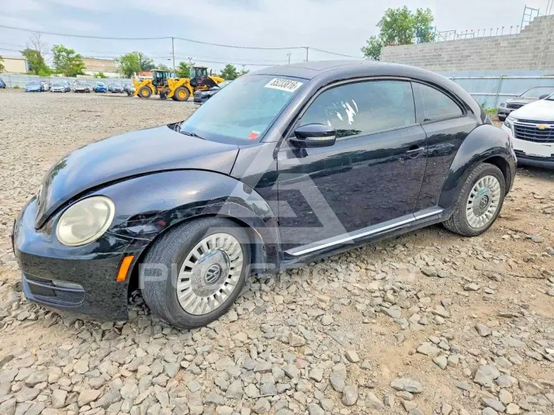 2014 Volkswagen BEETLE фото