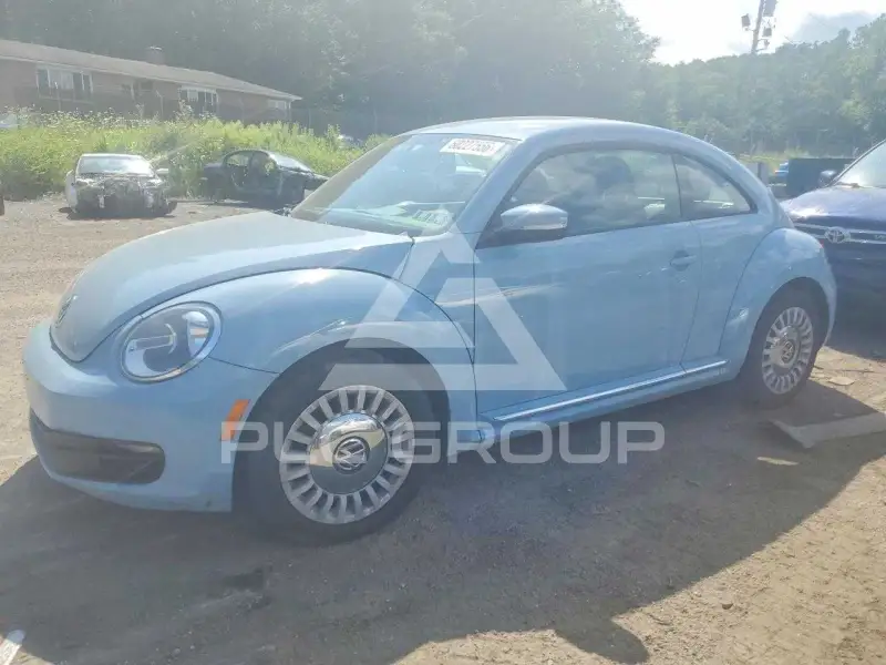 2014 Volkswagen BEETLE фото