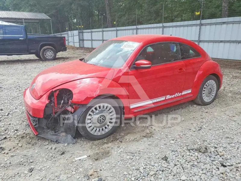 2014 Volkswagen BEETLE фото