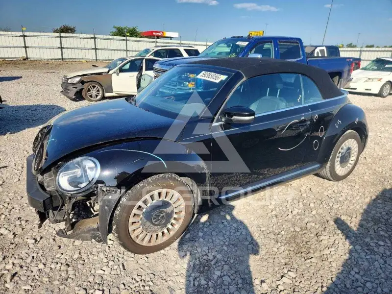 2014 Volkswagen BEETLE фото