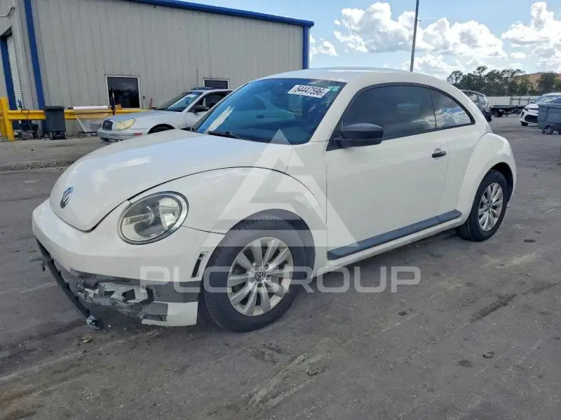 2014 Volkswagen BEETLE photo