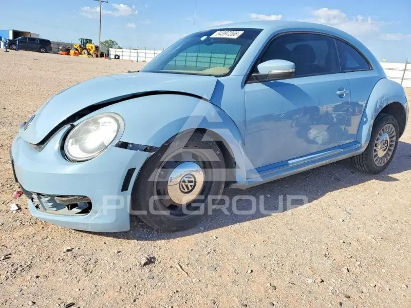 2014 Volkswagen BEETLE фото