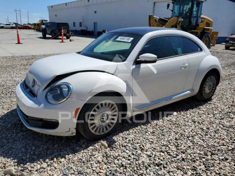 2014 Volkswagen BEETLE фото
