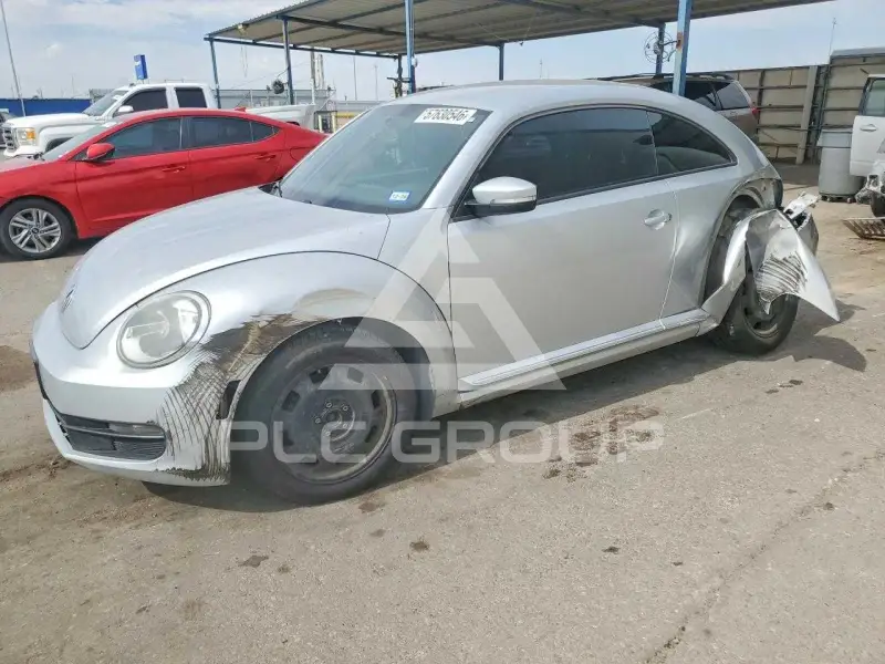 2014 Volkswagen BEETLE photo