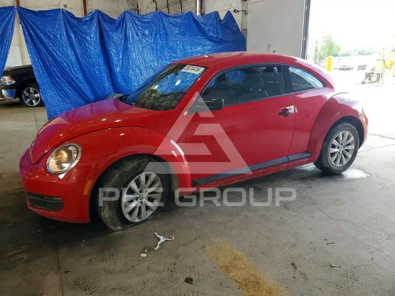 2014 Volkswagen BEETLE фото