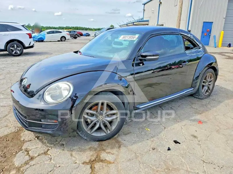 2014 Volkswagen BEETLE photo
