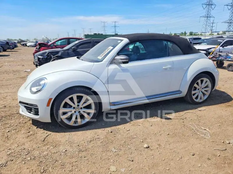 2014 Volkswagen BEETLE фото